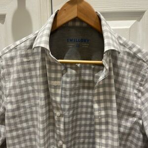 Men's button down great condition